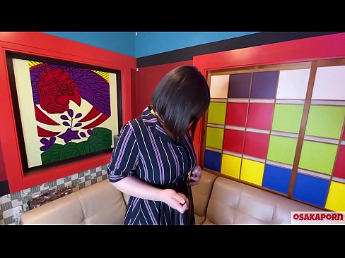❤️ Japanese cutie met groot tiete masturbeer met seksspeelgoed en kry 'n orgasme. Sy praat in 'n onderhoud oor haar fokken ervaring. Groot tiete en harige poes wat hard kreun. Osakaporn ❤️ Porno op af.hentai-menu.ru